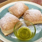 PEAKS BEIGNET - 