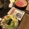MA-なべや - 土日祝日限定のなべや食べ放題ランチ「豚だししゃぶしゃぶ食べ放題」1848円（税込）