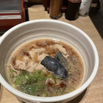Tenobe Udon Suizan - 肉つけ汁