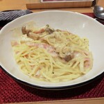 at cuore - ベーコンときのこのポルチーニクリームパスタ