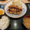 とんかつ伊勢  新宿野村ビル店