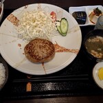 Hattaya - ハンバーグ定食