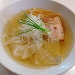喜多方 満喜 - 塩ワンタン麺