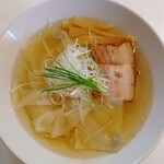 喜多方 満喜 - 塩ワンタン麺