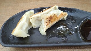 Seiya - 肉汁餃子