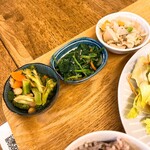 野菜とつぶつぶ アプサラカフェ - 副菜3種