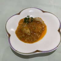 後楽園飯店 - フカヒレ三昧華扇コース
                海老、烏賊二種海鮮のチリソース