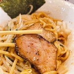 R+ - スパイシーなチャーシュー