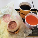 マクドナルド - 料理写真:ソーセージマフィンコンビ 240円、コーヒーM 180円