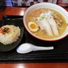 ラーメン定食亭 颯－龍 - えび味噌 930円、半チャーハン 250円