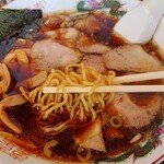 与作ラーメン - 醤油スープがモロ好み！