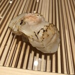 大宮 すし由 - 焼き貝柱。