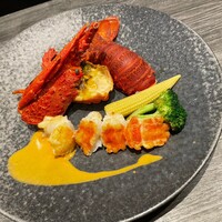 鉄板焼katakago - 大好き伊勢海老、味噌をバゲットに付けて