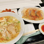 手包み餃子専門店 東京餃子軒 - ラーメンセット