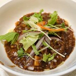 中国料理 四川飯店 - ザージャン麺