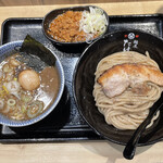 京都 麺屋たけ井 - 味玉つけ麺 並＋辛ミンチ