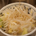 Tsukemen Tetsu - トッピング野菜(200円)。