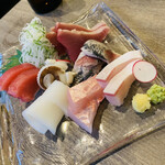 鮮魚と季節料理 和処 平塚 - お刺身盛り合わせ