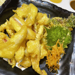 鶏と魚の店 丸坊主 - 活イカ、天ぷら
