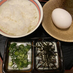 やきとり中山商店 - 玉子かけごはん