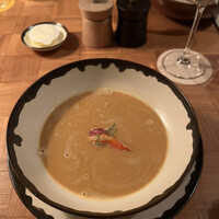 ザ タヴァン グリル＆ラウンジ - 