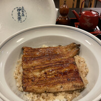 鰻割烹 伊豆栄 本店 - 