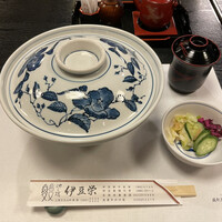 鰻割烹 伊豆栄 本店 - 