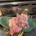 焼肉じゃけぇ - 