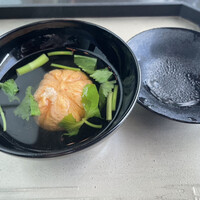 日本料理 「風花」 コンラッド東京 - 華やかな海老色の海老しんじょう