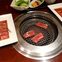 叙々苑 新宿小田急ハルク店 - 自分で焼けちゃいます