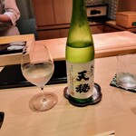 すし 良月 - 天穏純米、酒米は奥出雲産五百万石、60%精米、島根県