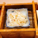 すし 良月 - 毛ガニの蒸し寿司