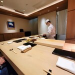 すし 良月 - 店内