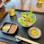 肉料理 やくじゅう - サラダ