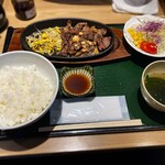 肉丼本舗 - 
