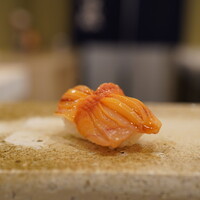 鮨 もりなり - 赤貝