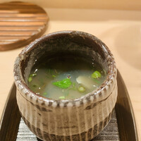 登喜和鮨 新発田本店 - 【先付】
                    ① 牡蠣出汁とセリの茶碗蒸し