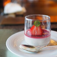 鉄板焼 赤坂 - アーモンドミルクのパンナコッタ