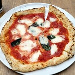 PIZZA SALVATORE CUOMO - ﾏﾙｹﾞﾘｰﾀ