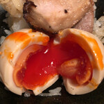 Homemade Ramen 麦苗 - 黄身の色が濃い味玉