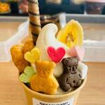 NAKAFURANO SUCRE - 料理写真:トッピングFREEのソフトクリーム