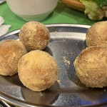 Tondemun Shijan - チーズボール