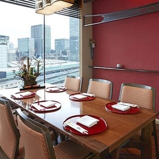 個室「月」室料：6600円