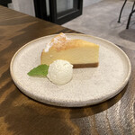 Third Place cafe - ニューヨークチーズケーキ（650円）