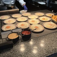 ブッフェアンドカフェ スロープサイドダイナー ザクロ - 