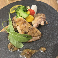 Tsuchi 農園野菜とチーズ料理 - 