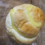 神戸ベーカリー - クリームパン