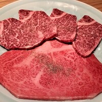 TANAKA YAKINIKU RESTAURANTE - 
