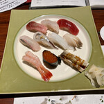 Sushi Restaurant 一目良膳 - おすすめ握り10貫¥3800