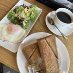 CAFE LE PIN - 